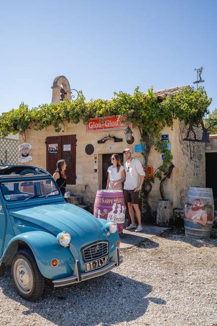 Saint-Emilion & Pomerol : Full Day Private Tour in a Citroën 2cv