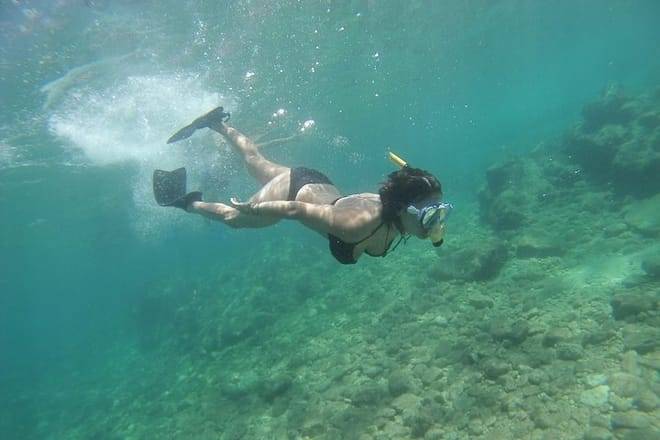 Rando-Palmée Getaway Around an island