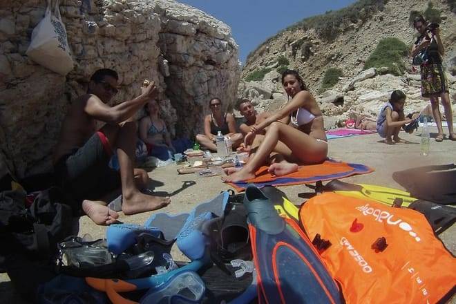 Rando-Palmée Getaway Around an island