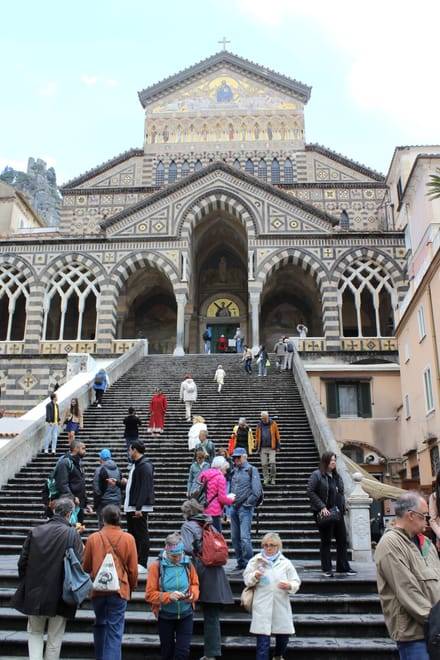 Amalfi Coast Semi Private Tour from Naples: Stops in Positano, Sorrento and Amalfi