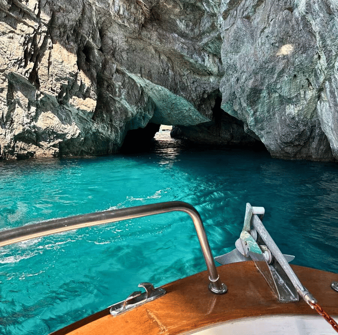 Voucher for Capri from Naples: Includes Hydrofoil and Boat Tour of the Island with Stop at Blue Grotto