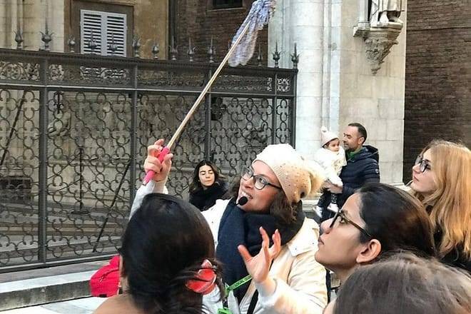 Florence Day Trip: Pisa, San Gimignano, and Siena with Lunch