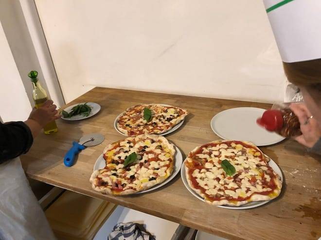 Pizza and Gelato Making class in Florence