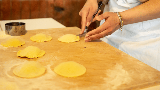 Siena: Small group Cooking Class in Chianti Farmhouse