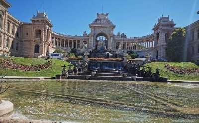 Marseille Shore Excursion: City Sightseeing Tour of Marseille