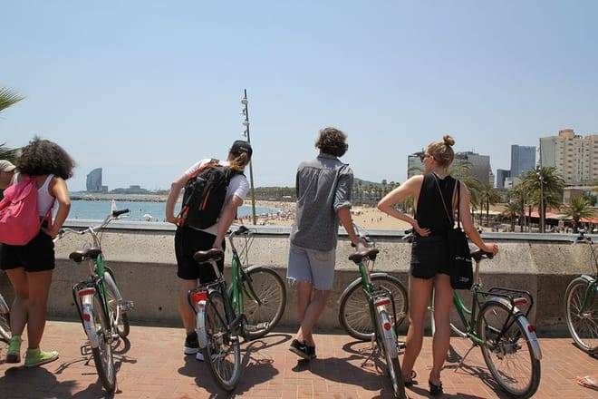 Private 3-Hour Barcelona Bike Tour: Highlights and Hidden Gems