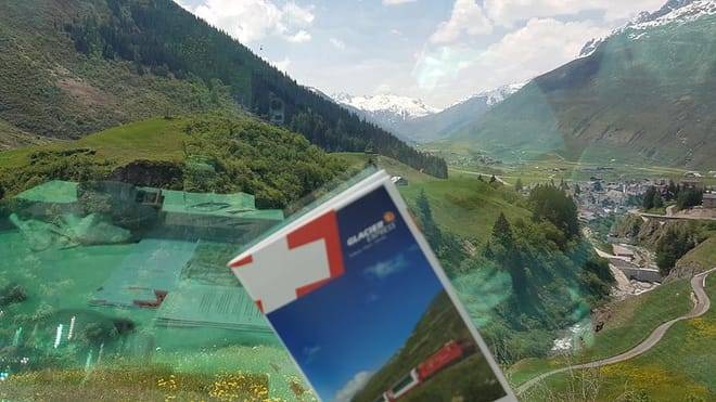 Glacier Express Panoramic Train Round Trip from Zürich With Private Guide 