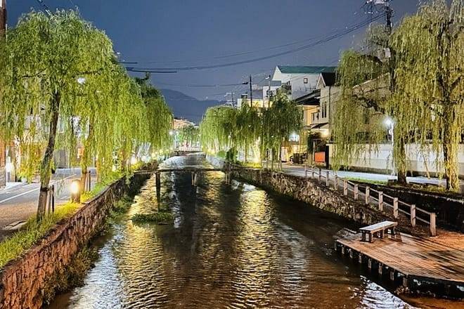 Experience Kyoto Gion at Night E-Bike Tour