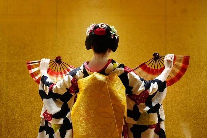 1 Hour Geisha Show in Kyoto