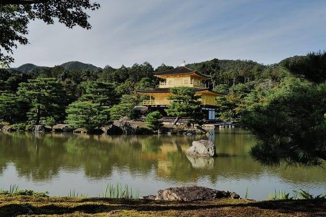 Kyoto Early Morning Tour with English-Speaking Guide