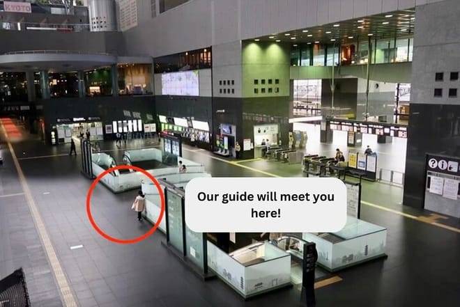 Kyoto Early Morning Tour with English-Speaking Guide